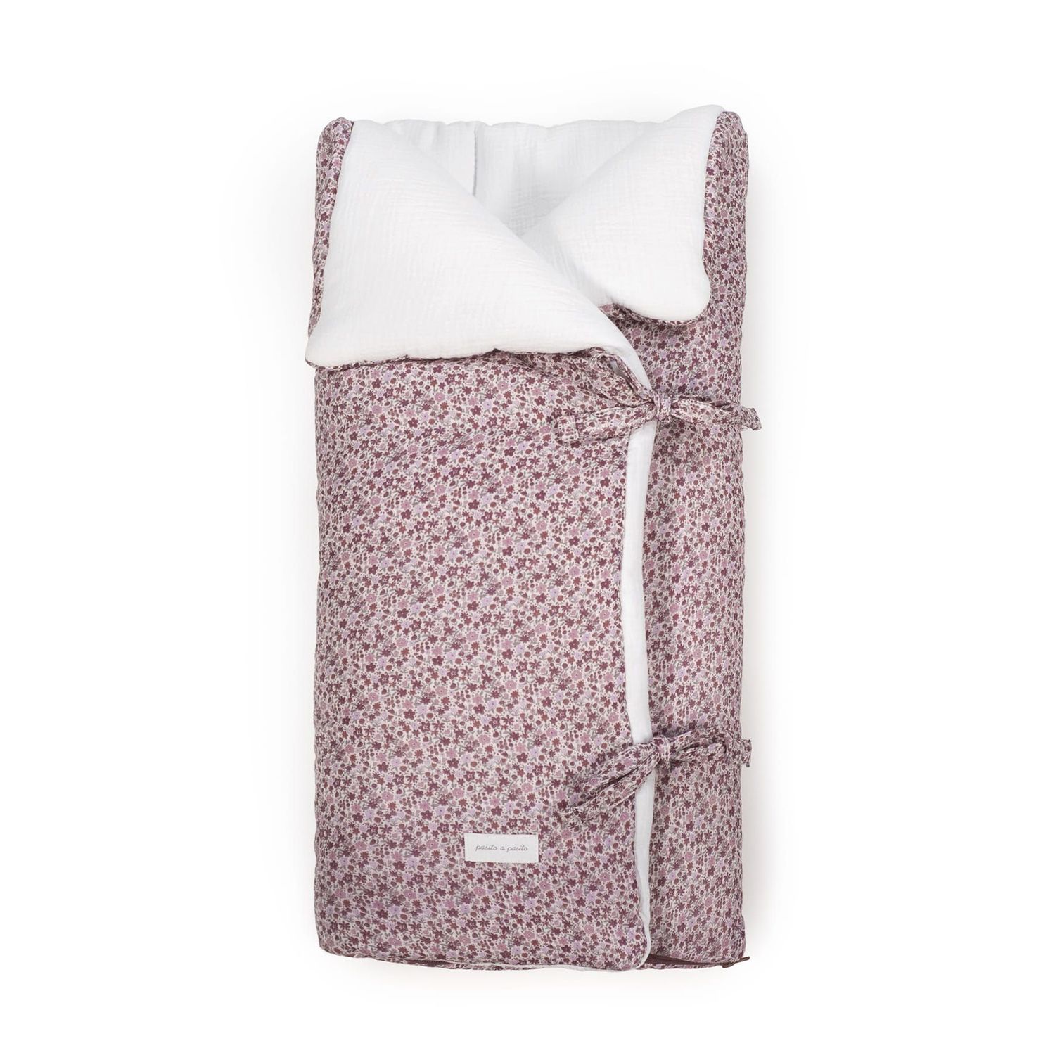 PASITO A PASITO SACO ARRULLO CAPAZO CHERRY FLORES * consultar fecha de entrega *