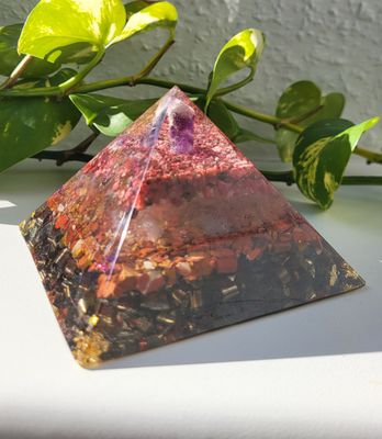 Orgonit Pyramide Orgonit Pyramide