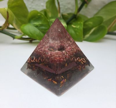 Orgonit Pyramide
