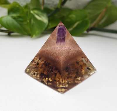 Orgonit Pyramide Orgonit Pyramide