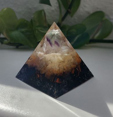 Orgonit Pyramide