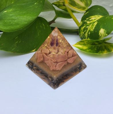 Orgonit Pyramide Orgonit Pyramide