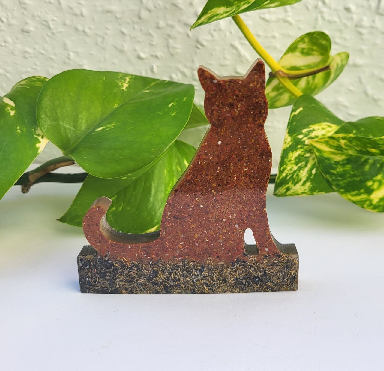 Orgonit Schattenwurf Katze