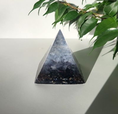Orgonit Pyramide