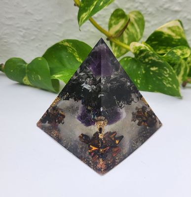 Orgonit Pyramide