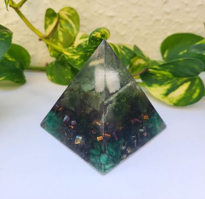 Orgonit Pyramide Orgonit Pyramide