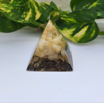 Orgonit Pyramide