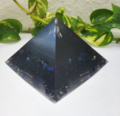 Orgonit Pyramide