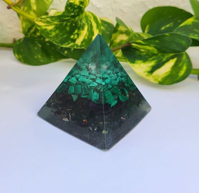 Orgonit Pyramide Orgonit Pyramide