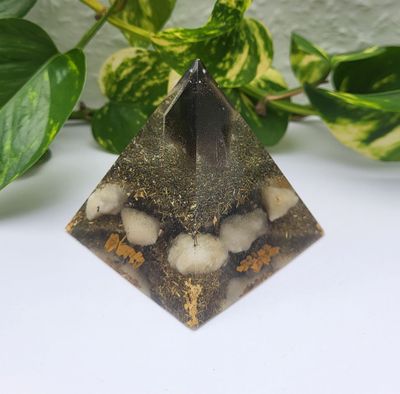 Orgonit Pyramide