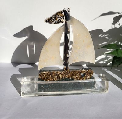 Orgonit Schattenwurf Segelboot