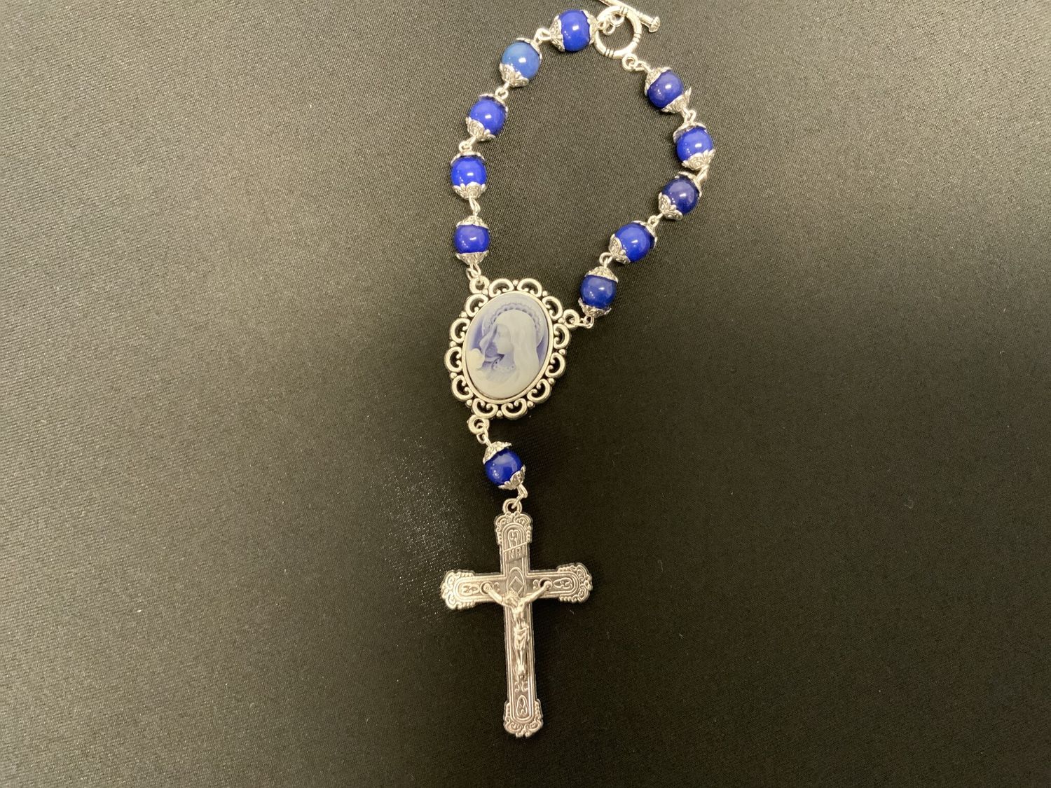 ROSARY BROCADE BLUE