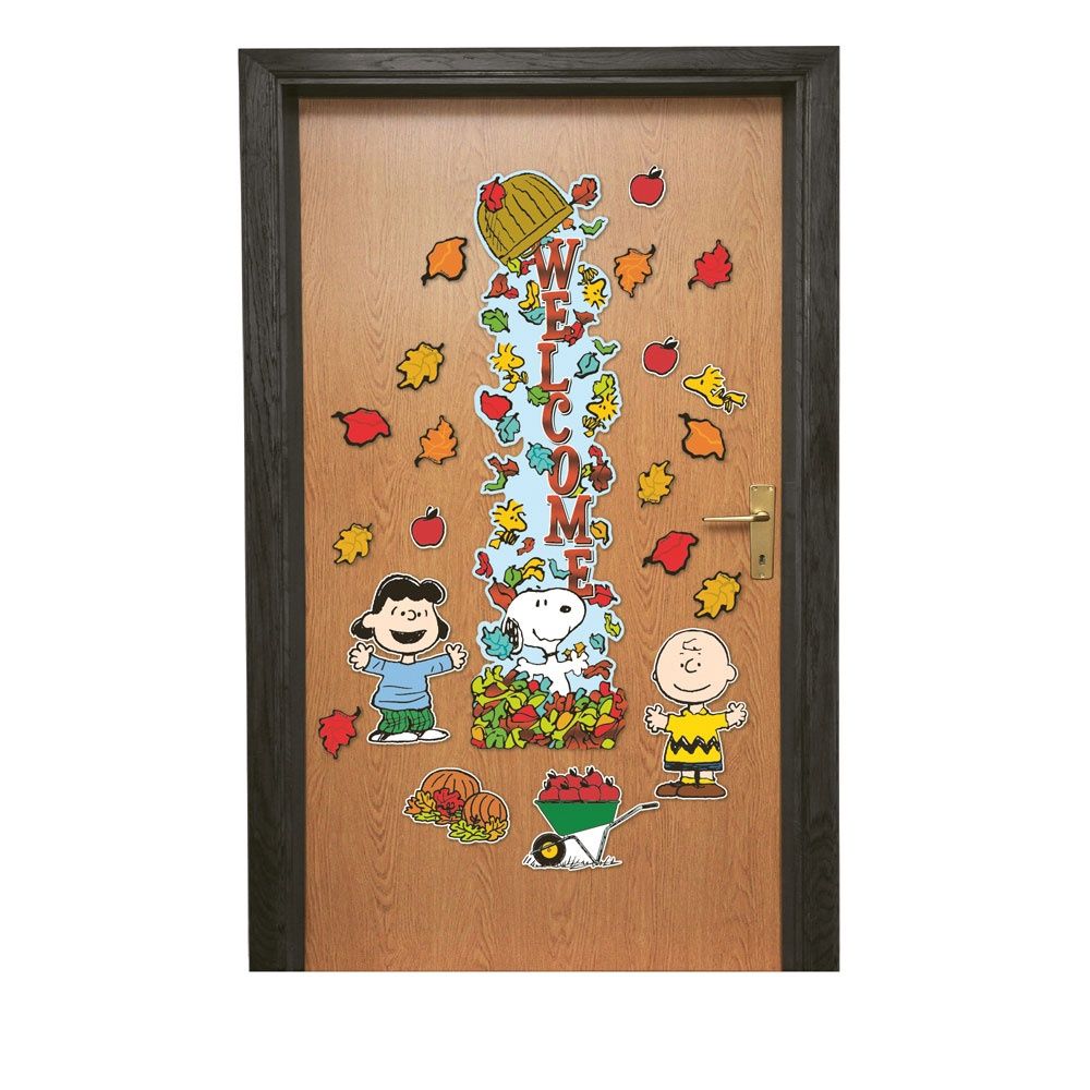 Peanuts Fall All-In-One Door Decor Kit