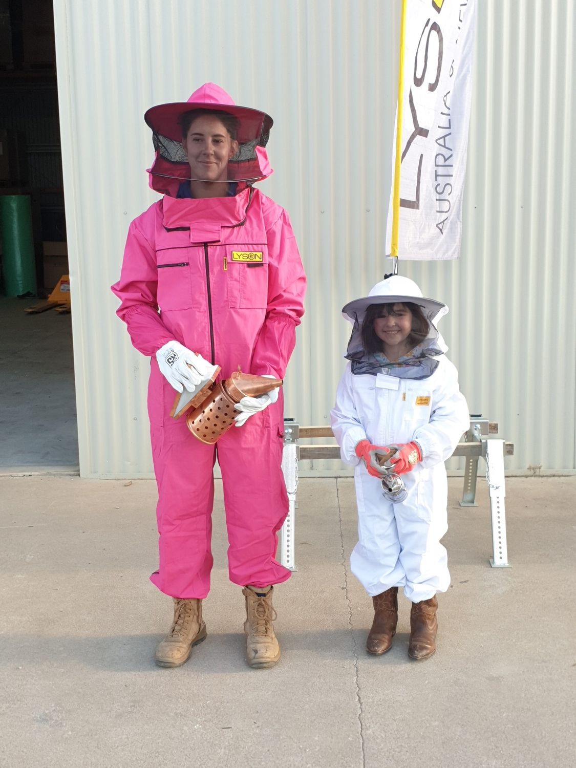 Kids Beekeeping Overall with Meshed Hat, Size: Size 116