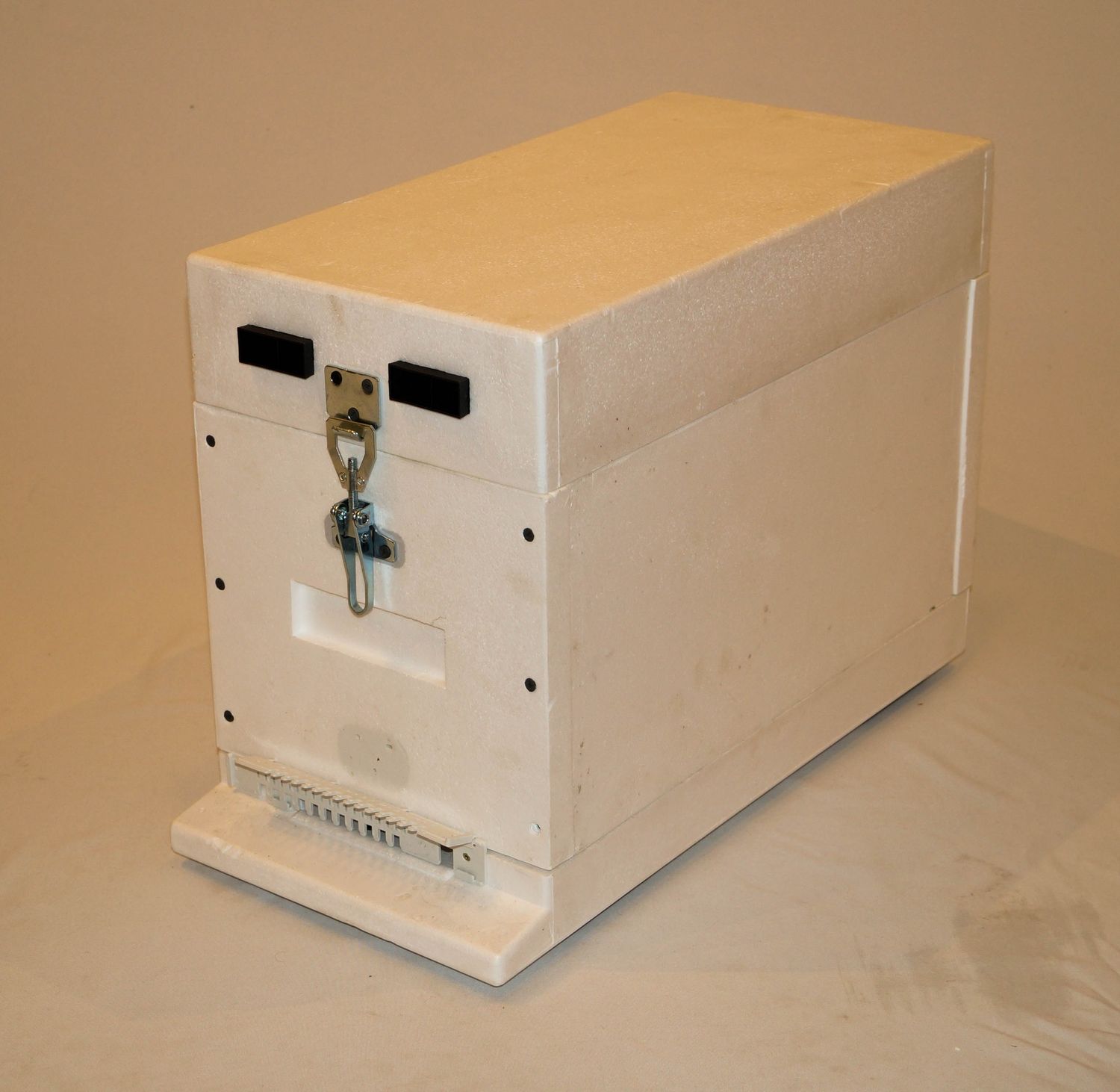 LID ONLY to suit 6-frame Nucleus Beehive (W1130), Colour: Unpainted/Flat Packed