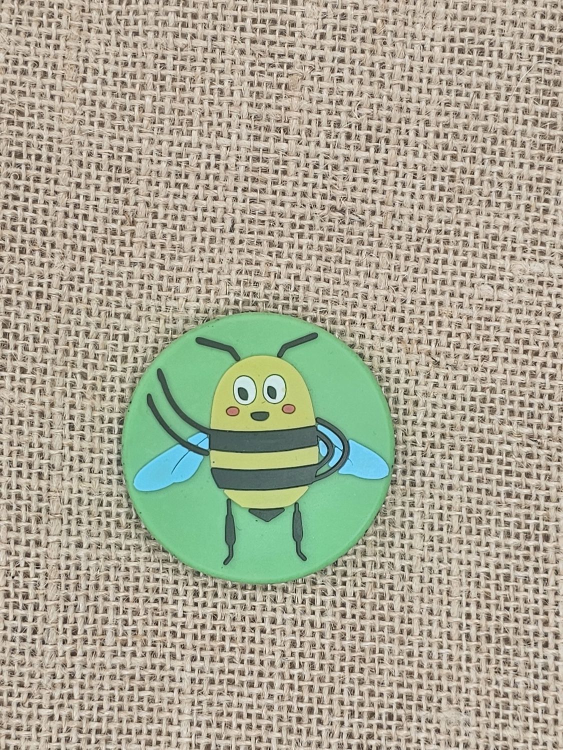 Lyson Magnet, color: Green, Design: Bee