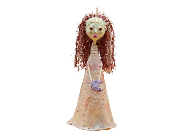 Ivory Crystal Queen