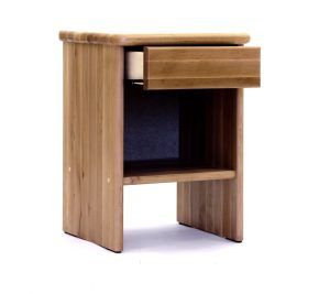 Bedside table in solid alder, available in four finishes: alder, white milk, walnut and mahogany. Made in Latvia. 