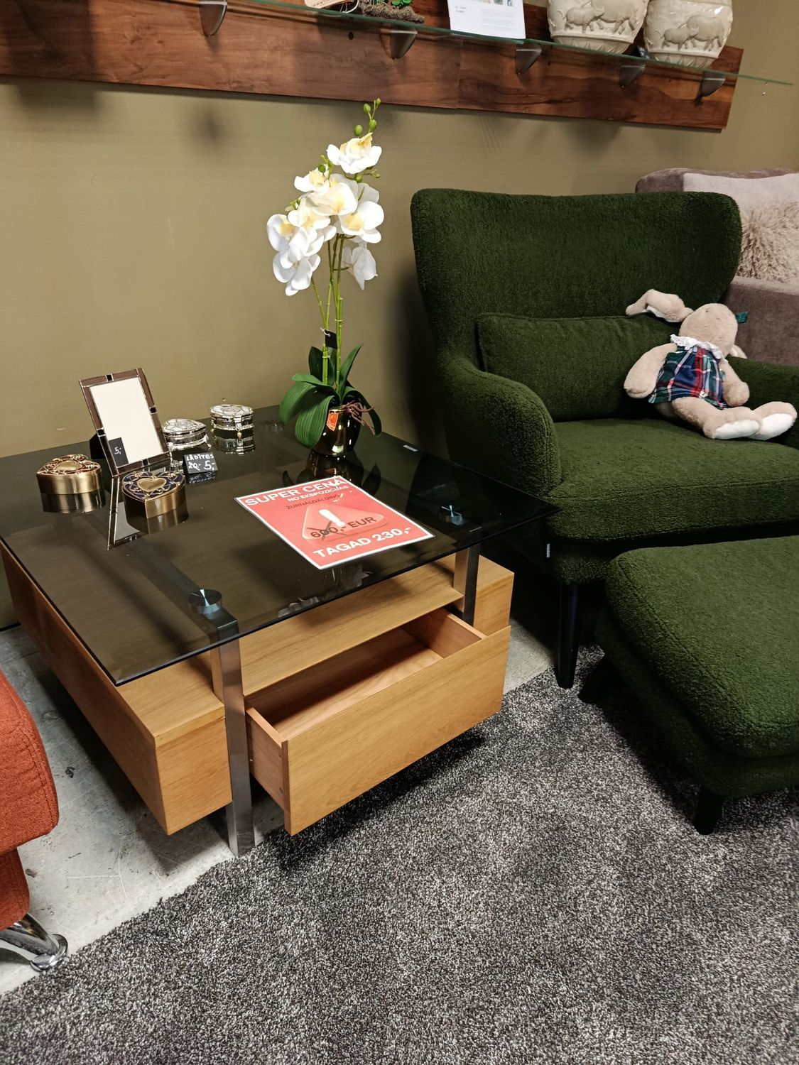 Oak coffee table with drawer and dark glass top. Height 45 cm, 80 x 80 cm. Manx Furniture, Jelgava