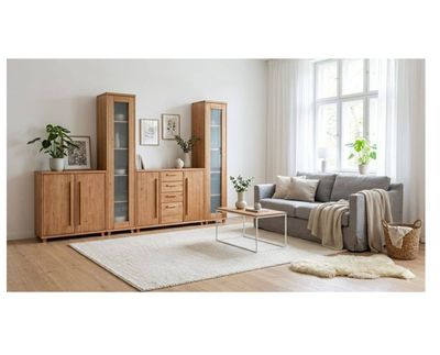 ​Showcase in solid alder ETA V190