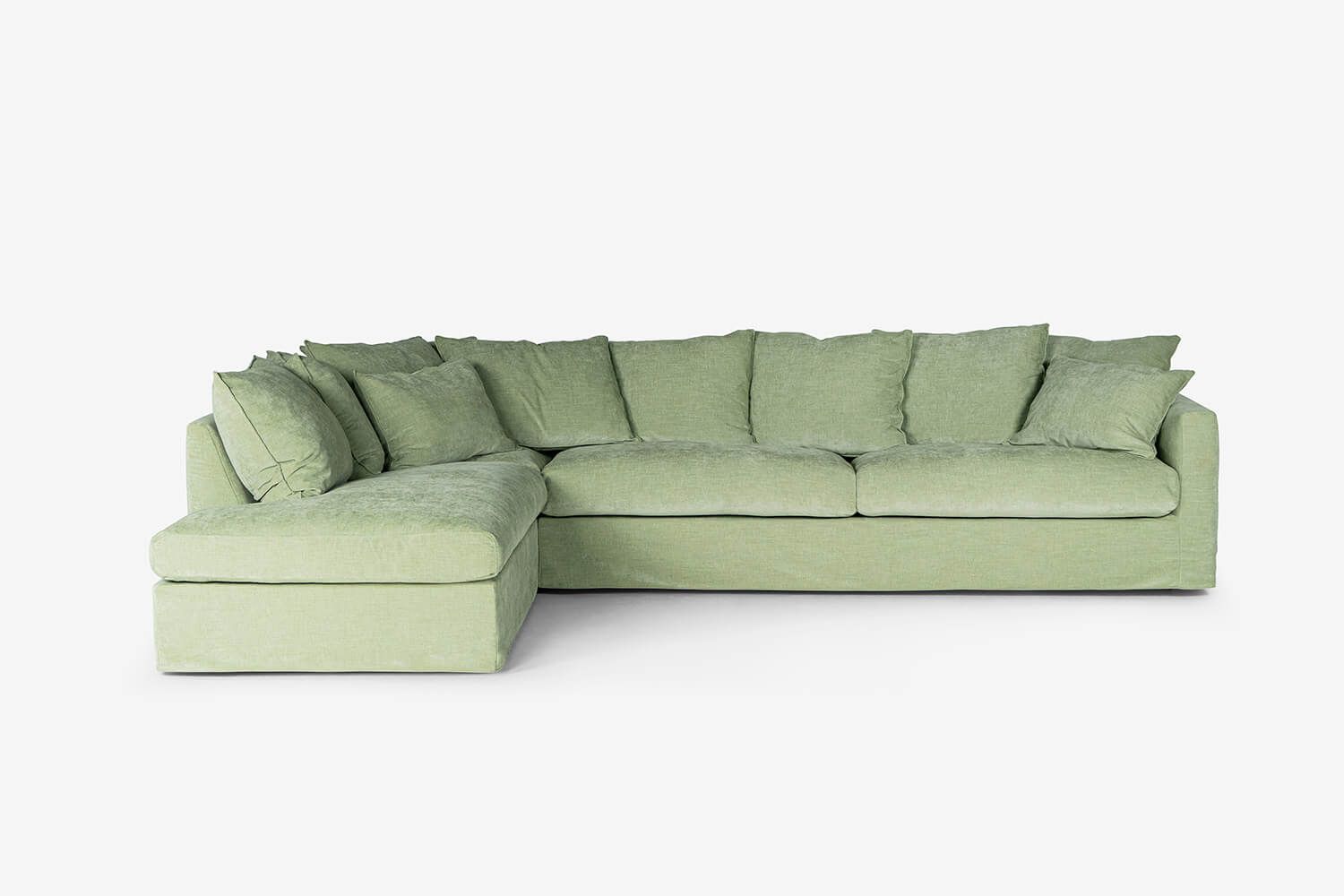 Bellus Sandy sofa series for sofas and corner sofas. Sofas with feather filling. Bellus corner sofa with Bellus Group 4 fabric Diego 6012. Sofa with fine foam and feather filling for extra soft comfort. Furniture store Manx Mēbeles, Jelgava, Pulkveža Brieža iela 4