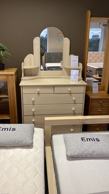 Chest of drawers with six drawers in white milk stain at the furniture store in Jelgava, Manx Mēbeles, Pulkveža Brieža iela 4