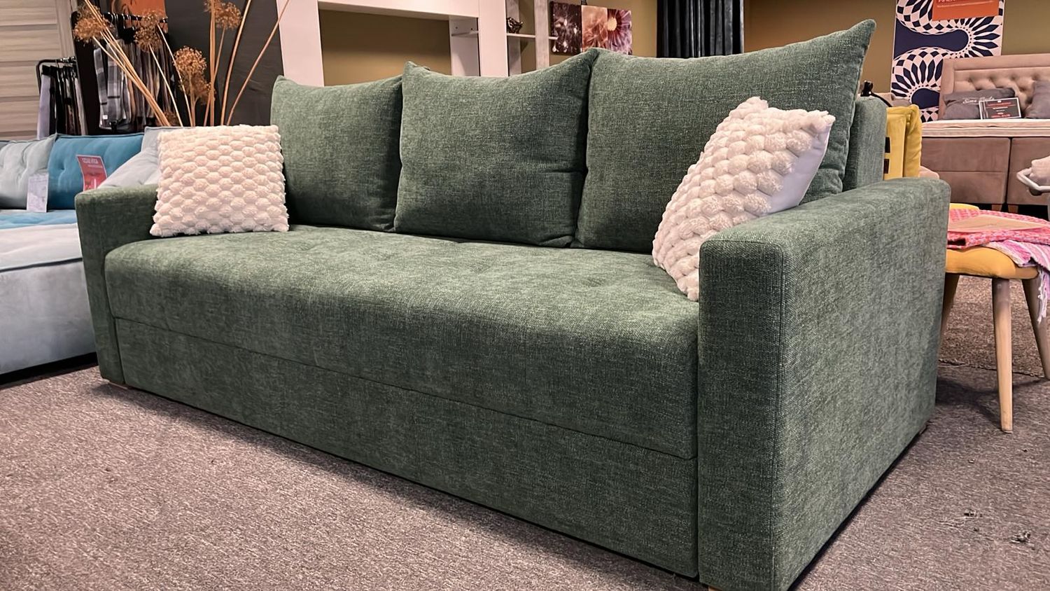 ​Pull-out sofa for everyday sleeping Hamilton