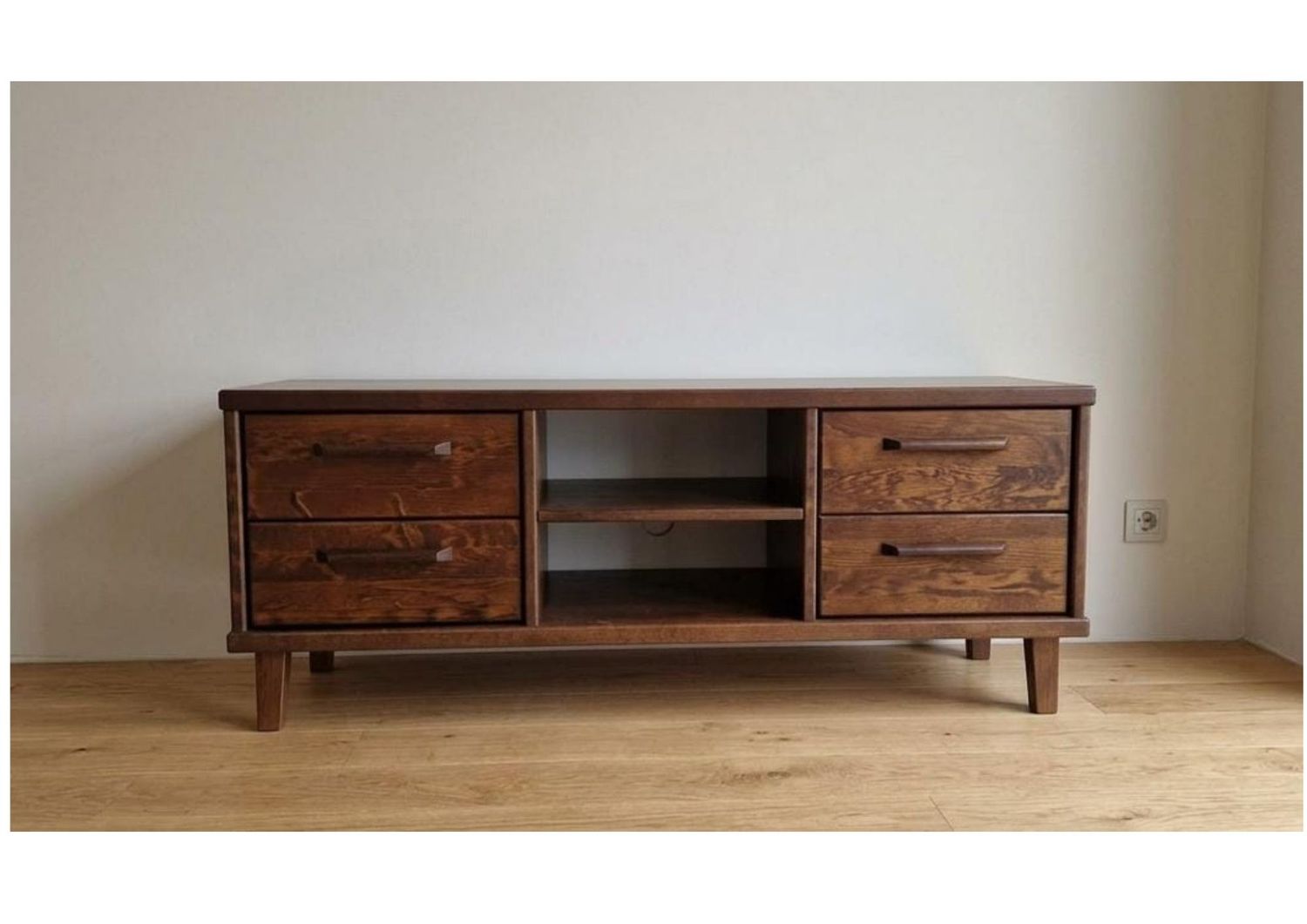 ​TV cabinet PTV ETA
