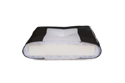 Bellus Cumulus mattress topper with fabric edging. Manx Mēbeles, the official Bellus representative in Jelgava, located