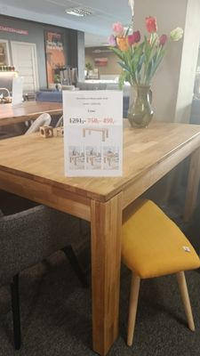 Extendable solid wood table at the furniture store in Jelgava, Manx Mēbeles. Tables in Jelgava. Special offers. 
