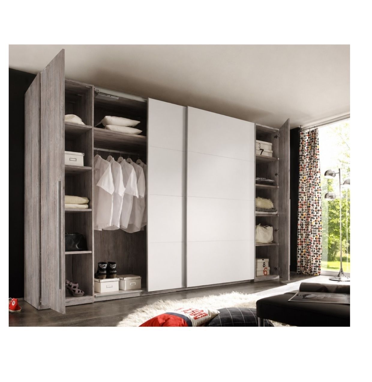 Wardrobe with sliding and hinged doors, Marchello, Height: 226 cm
Depth: 62 cm
Width: 270 cm
 A spacious wardrobe. 
