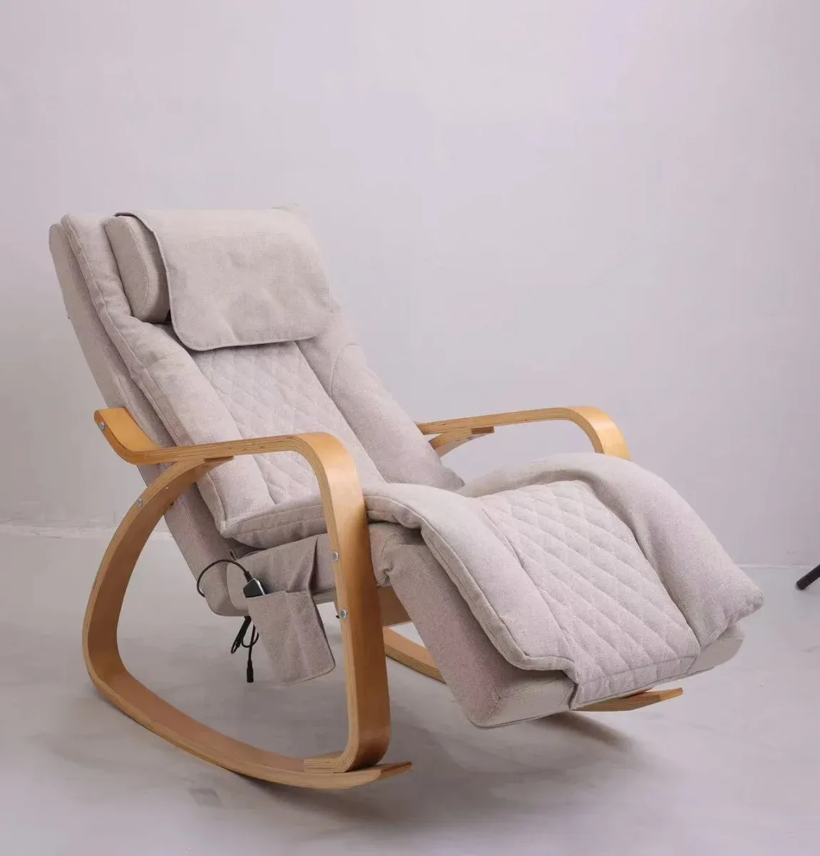 Harmõ Relax S10 Massage Chair, Gray
Furniture store Manx mēbeles
Pulkveža Brieža ielā 4 Jelgava