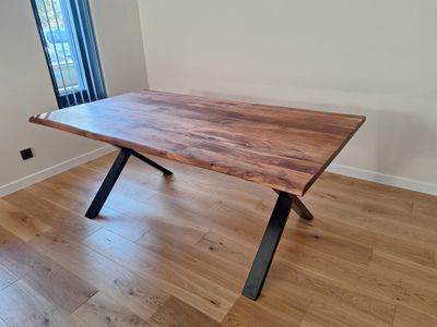 Solid wood table with metal legs, 200 x 95–100 cm, tabletop thickness 3.5 cm, X-shaped metal legs. Wooden tables in Jelgava.