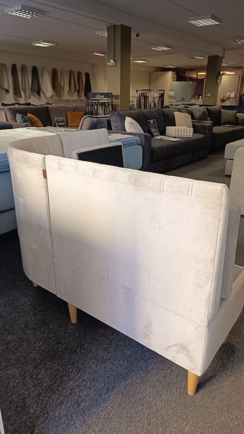 Beige kitchen nook with oak legs, two storage boxes, 123 x 100 cm, seat height 46 cm, backrest height 90 cm.  Discount