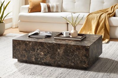 Amerita Coffee Table. Only one available. Material: MDF. Height: 35 cm. Depth: 75 cm. Width: 120 cm. Color: Marble-effect 