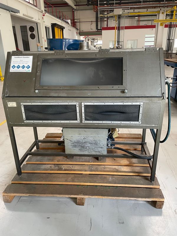 Sand Blasting Equipment