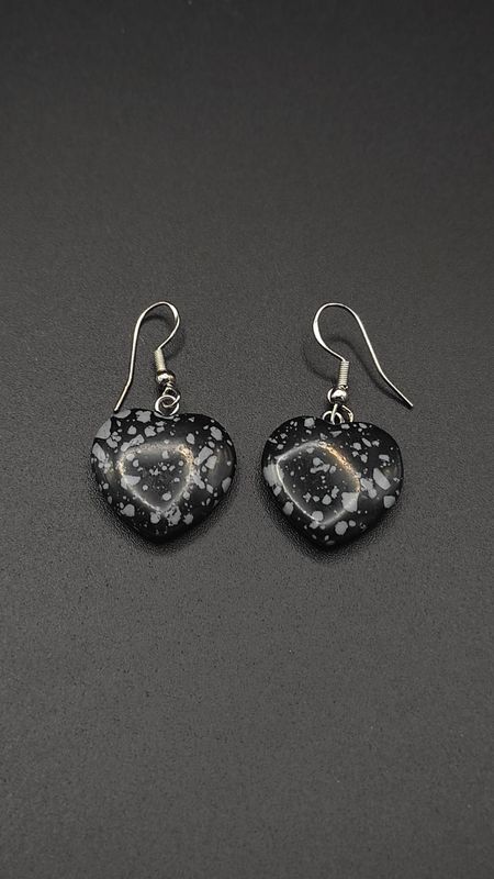 Pendientes de Plata y Corazones de Obsidiana Nevada