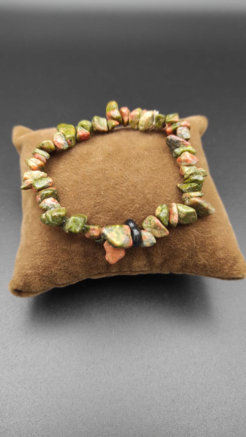 Pulsera de Piedras Irregulares de Unakita