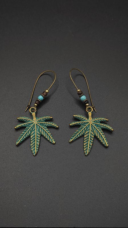 Pendientes de Metal Étnico Hoja de María