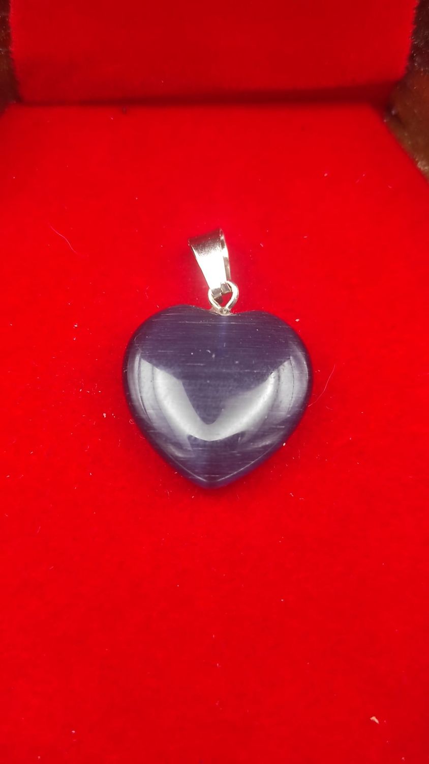 Colgante Corazón de Ojo de Gato Morado