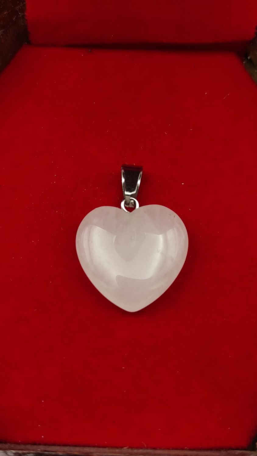 Colgante Corazón de Cuarzo Rosa