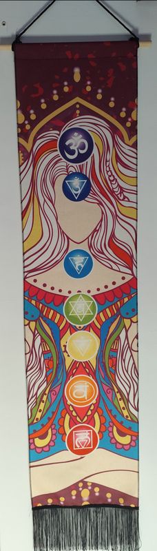Tapiz pared mujer 7 chakras