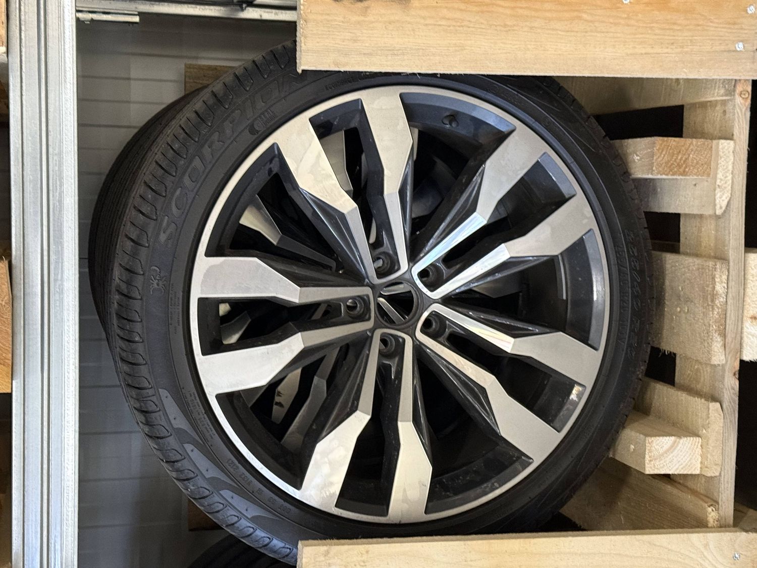 ALU PLATIŠČA 20COL VW TIGUAN