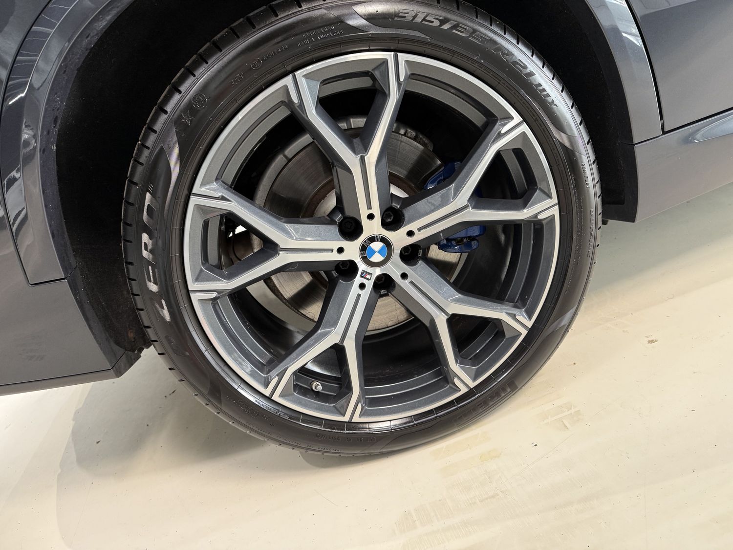 ALU PLATIŠČA 21 COL BMW X6M