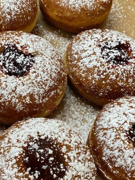 Soufganiout (Traditional) 6 pcs