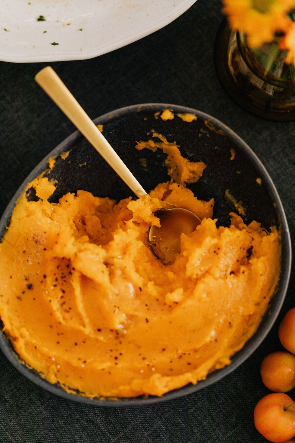 Sweet Potato Mash with Caramelized Honey Dates &amp; Pecans