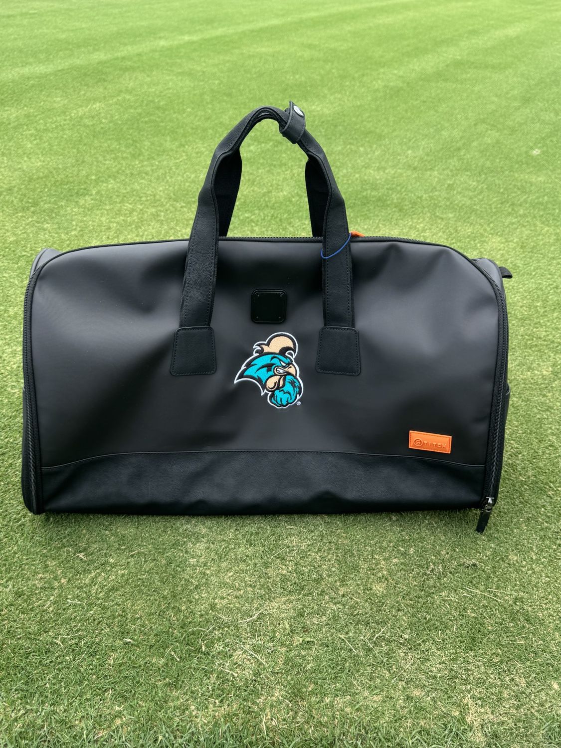 Stitch Ultimate Garment Bag, Color: Onyx