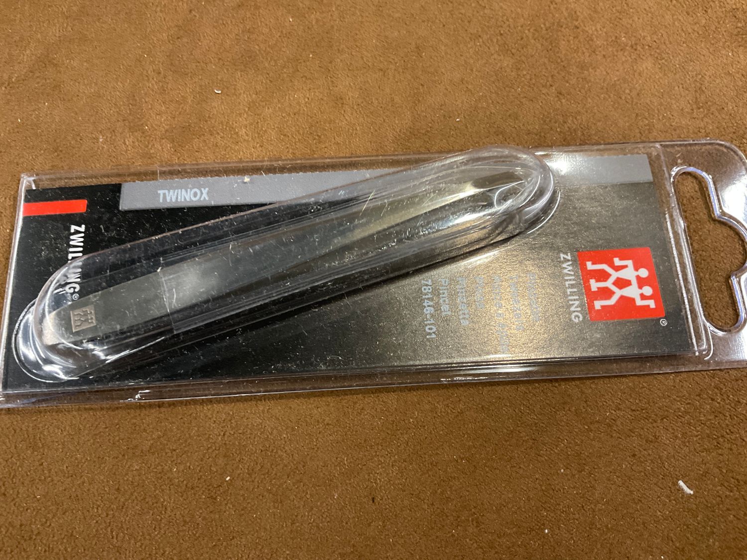 1007117 Manicure Tweezer