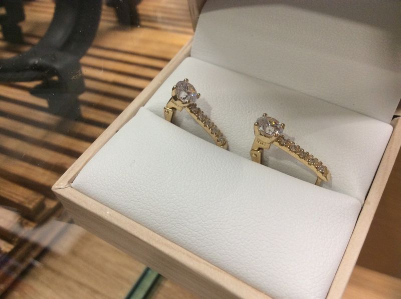 RTI10K19-YG (10k-1.9g YG earrings)