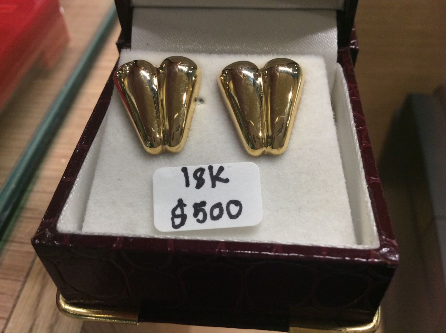 EJ18KEYG (18k YG earrings shell shape)